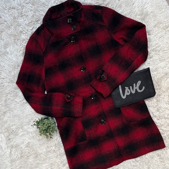 Weatherproof Jackets & Blazers - 🎉2X HP🎉 Weatherproof Plaid Peacoat 💗 Red & Black